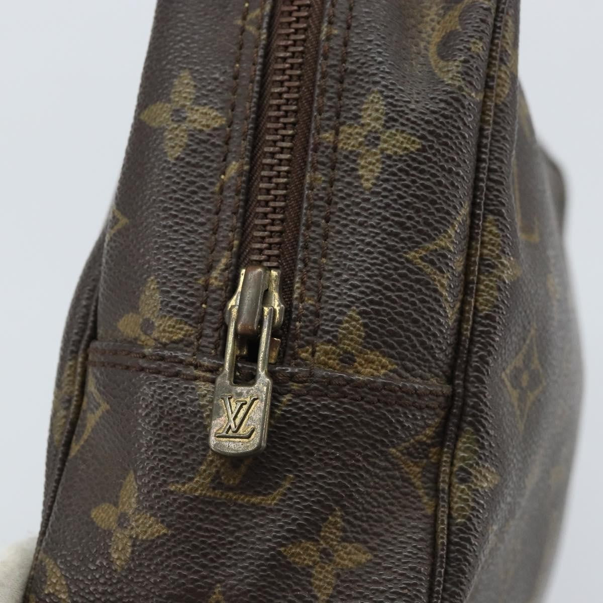 Louis Vuitton LOUIS VUITTON Monogram Trousse Toilette 28 Clutch Bag M47522 LV Authentic 173738