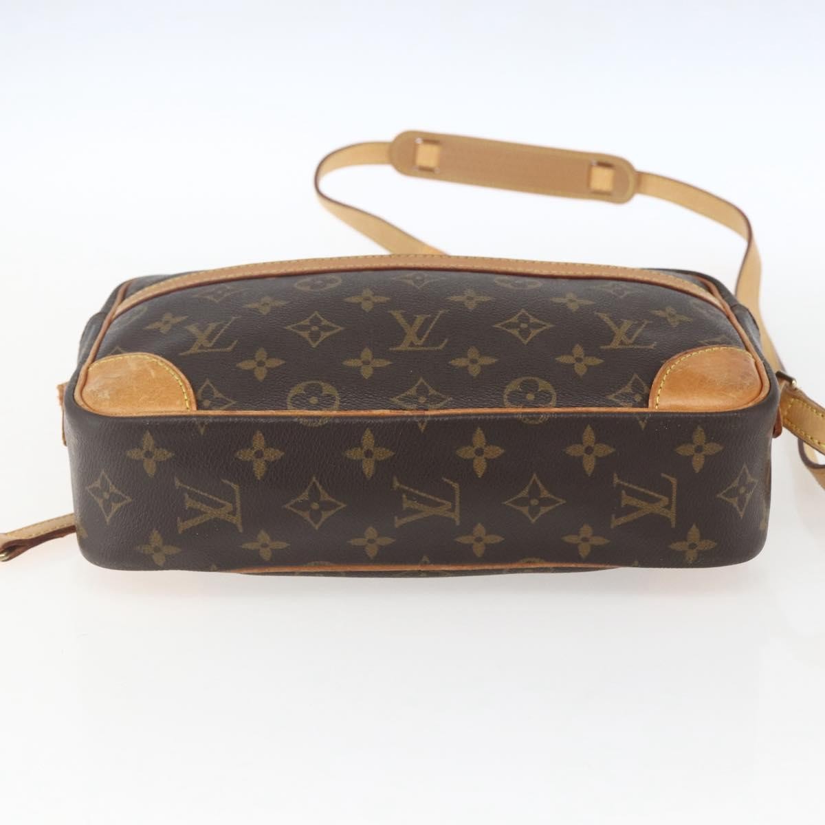 Louis Vuitton LOUIS VUITTON Monogram Trocadero 27 Shoulder Bag M51274 LV Authentic 161393
