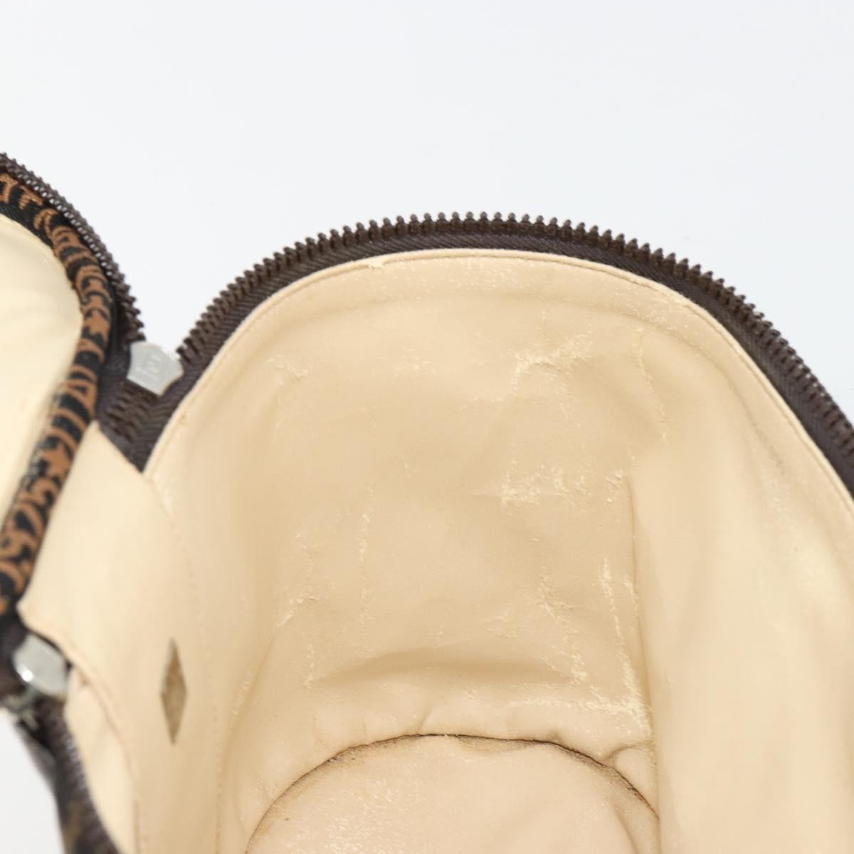 Fendi FENDI Zucca Canvas Vanity Hand Bag Black Brown Authentic 180329