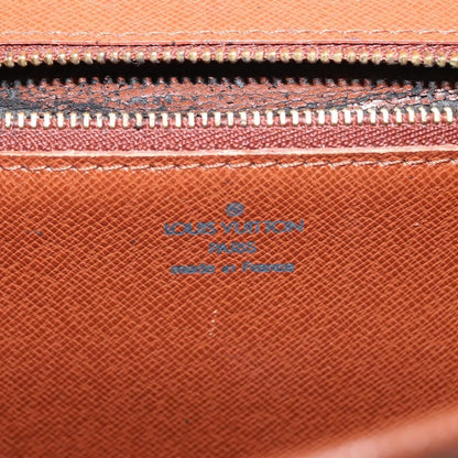 Louis Vuitton LOUIS VUITTON Monogram Bordeaux 27 Shoulder Bag M51797 LV Authentic ep11663