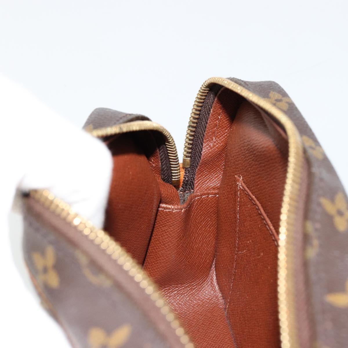 Louis Vuitton LOUIS VUITTON Monogram Pochette Cite Shoulder Bag M51183 LV Authentic 178042