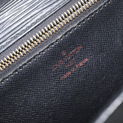 Louis Vuitton LOUIS VUITTON Epi Serie Dragonne Clutch Bag Black Noir M52612 LV Authentic BA9336