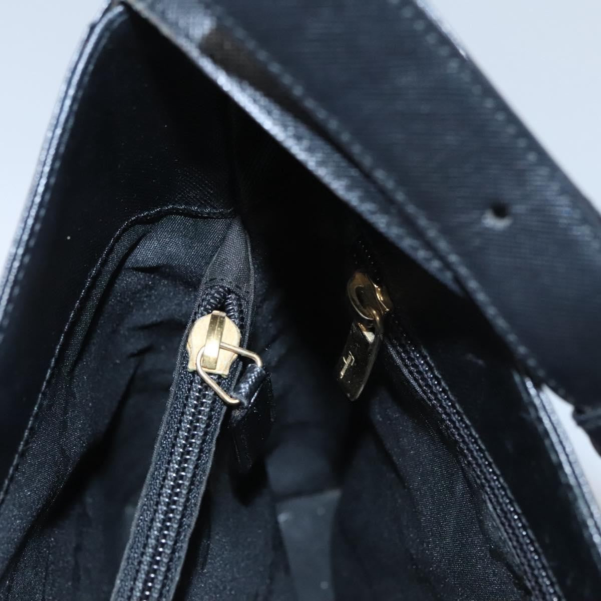Salvatore Ferragamo Salvatore Ferragamo Gancini Shoulder Bag Leather Black Authentic BD371