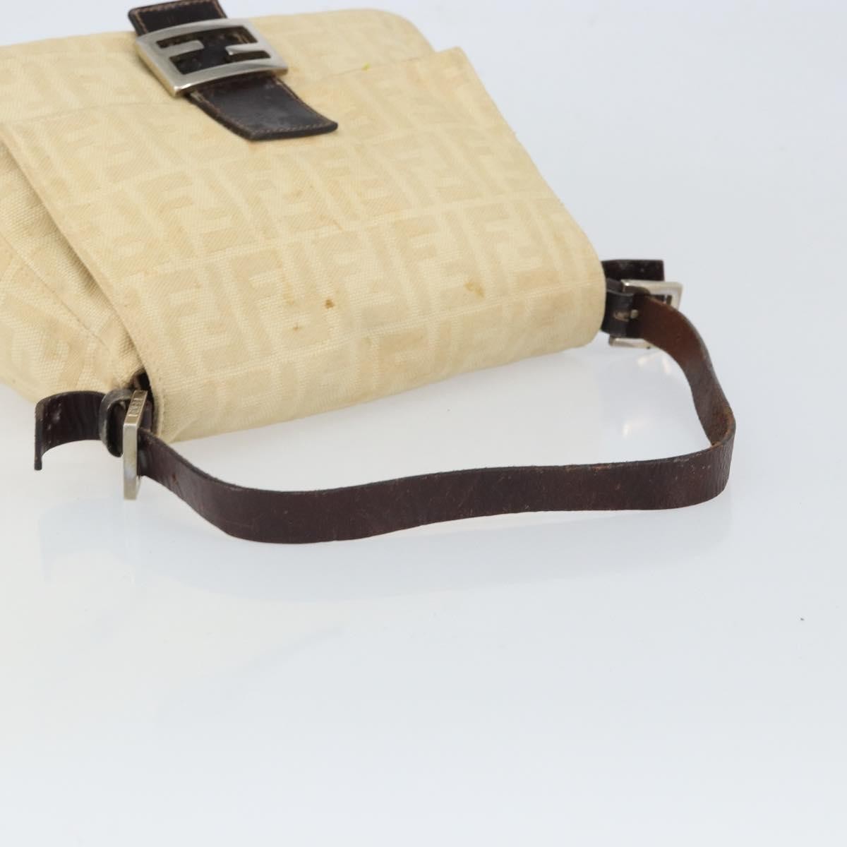 Fendi FENDI Zucca Canvas Mamma Baguette Shoulder Bag Beige Silver Authentic 162335