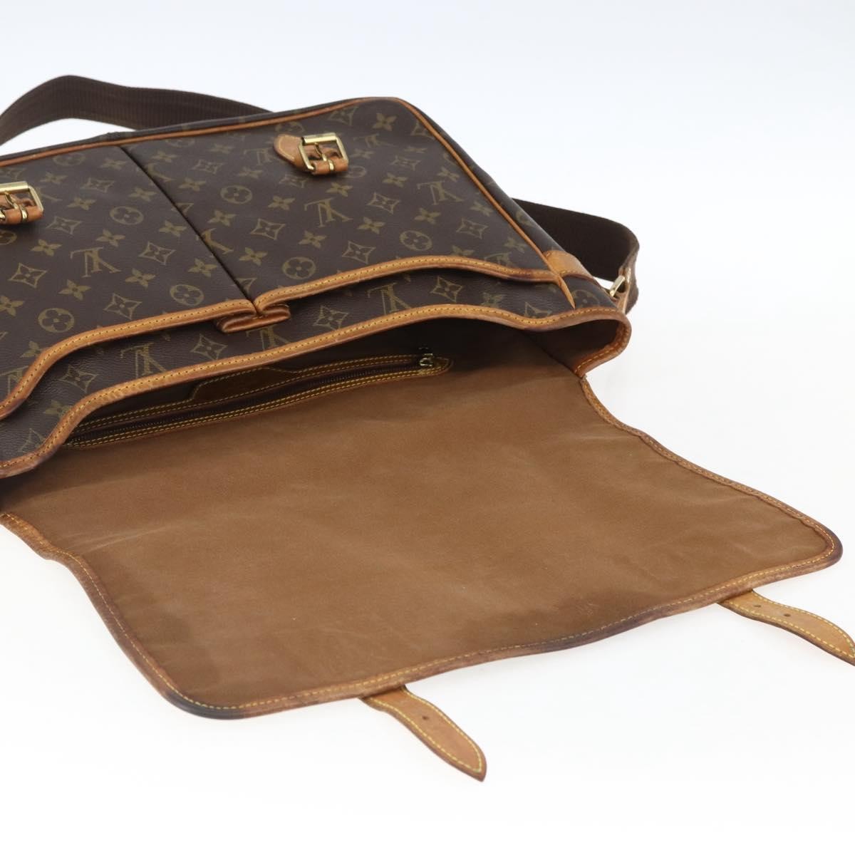 Louis Vuitton LOUIS VUITTON Monogram Gibeciere GM Shoulder Bag M42246 LV Authentic ka2622