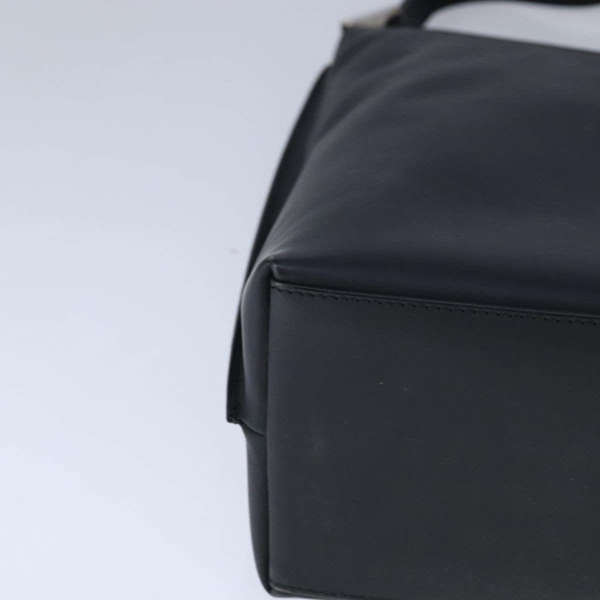 Gucci GUCCI Shoulder Bag Patent Leather Black Silver 001 3017 002058 Authentic yk16254