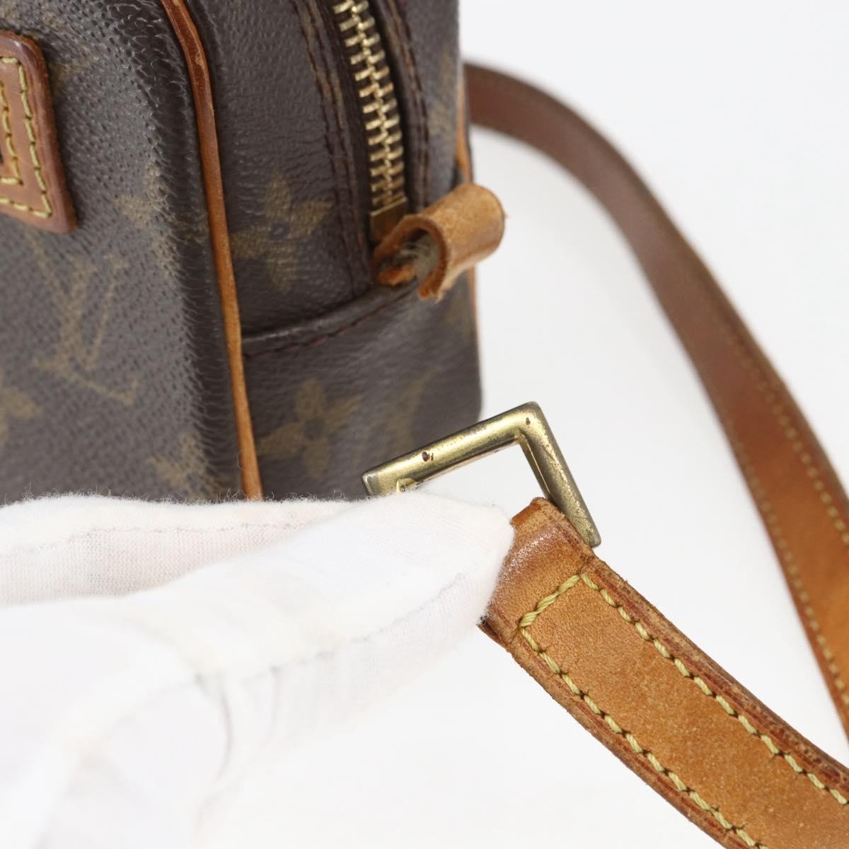 Louis Vuitton LOUIS VUITTON Monogram Pochette Cite Shoulder Bag M51183 LV Authentic BA9780