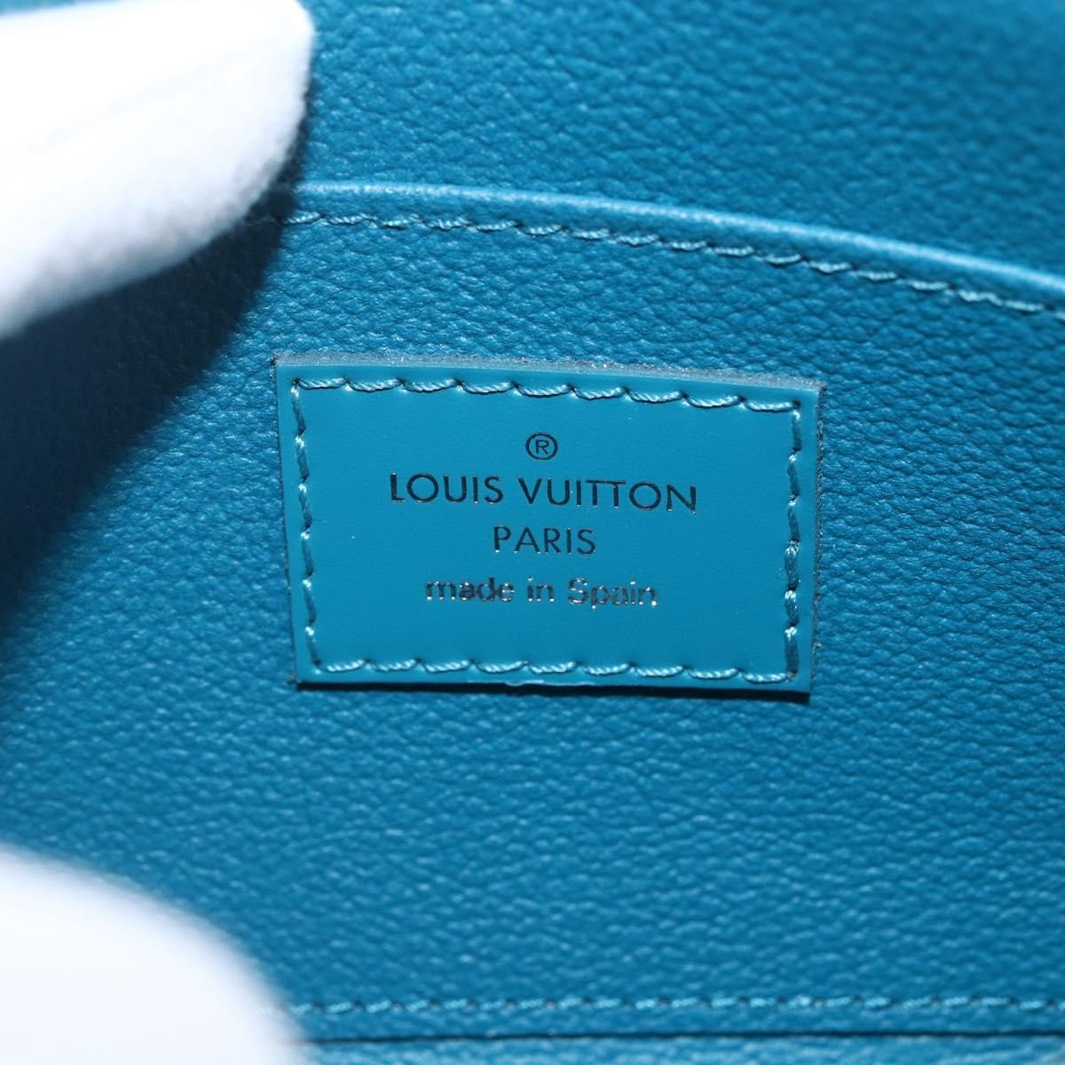 Louis Vuitton LOUIS VUITTON Epi Pochette Cosmetic Cosmetic Pouch Cyan LV Authentic 158918V Bag