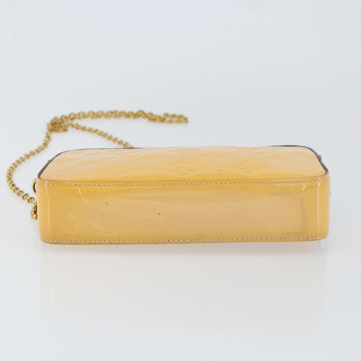 Louis Vuitton LOUIS VUITTON Monogram Vernis Camera Pouch Rose Valerine M64058 LV Authentic BA8067 Bag