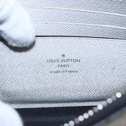 Louis Vuitton LOUIS VUITTON Monogram Taigarama Pochette Discovery PM Gray M30279 Authentic 147372 Bag