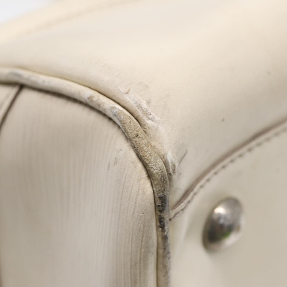 Louis Vuitton LOUIS VUITTON Epi Boring Montaigne GM Hand Bag White Yvoire M5931J LV Authentic 87942