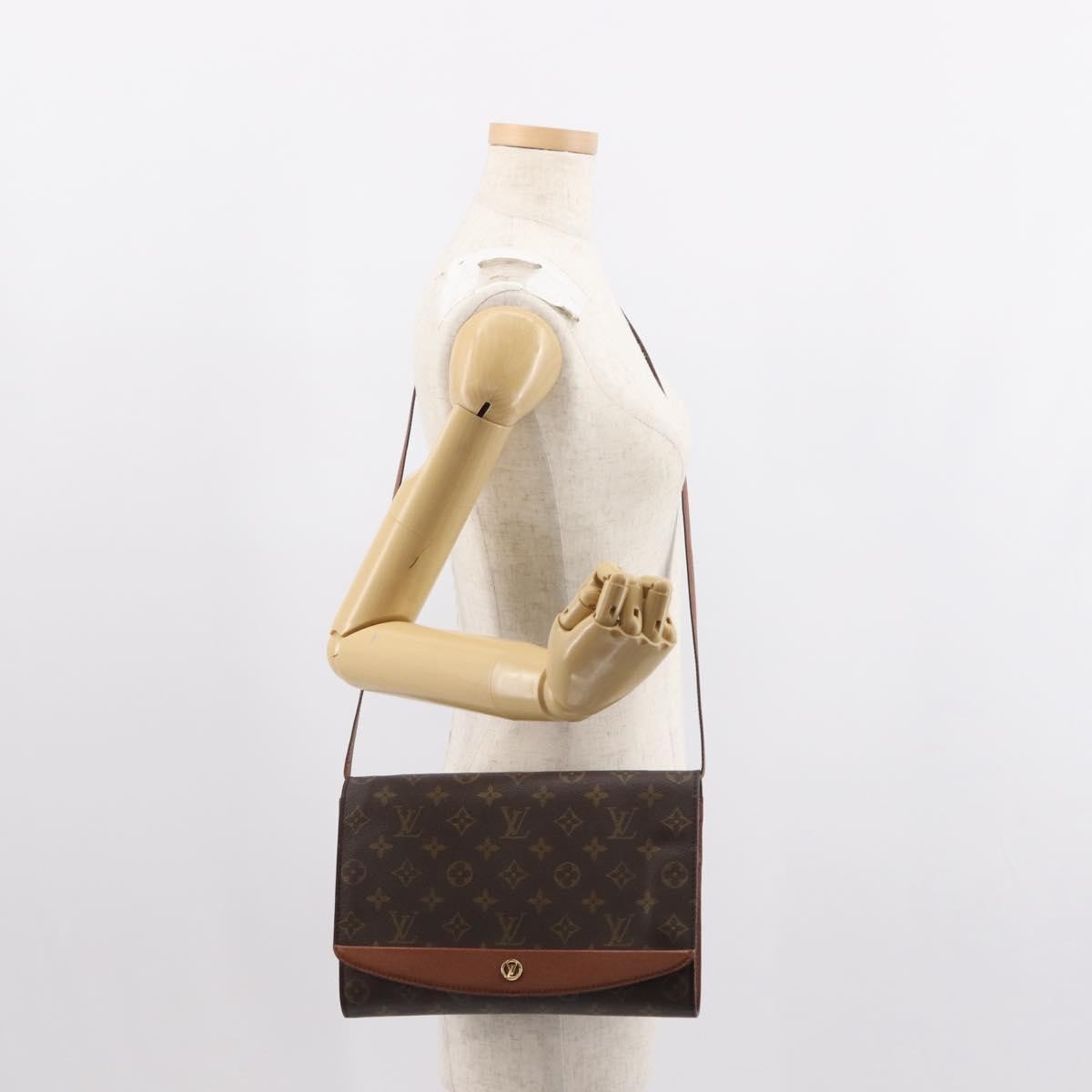Louis Vuitton LOUIS VUITTON Monogram Bordeaux 27 Shoulder Bag M51797 LV Authentic ep11663
