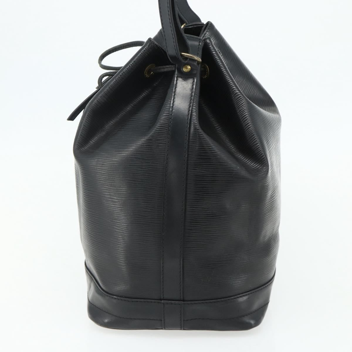 Louis Vuitton LOUIS VUITTON Epi Noe Shoulder Bag Black M44002 LV Authentic ka4110