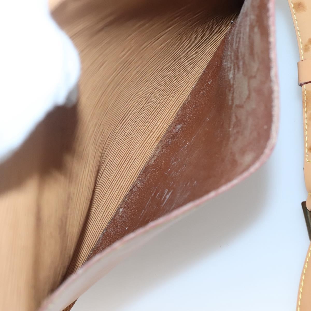 Louis Vuitton LOUIS VUITTON Epi Saint Cloud GM Shoulder Bag Beige M52196 LV Authentic bs26977