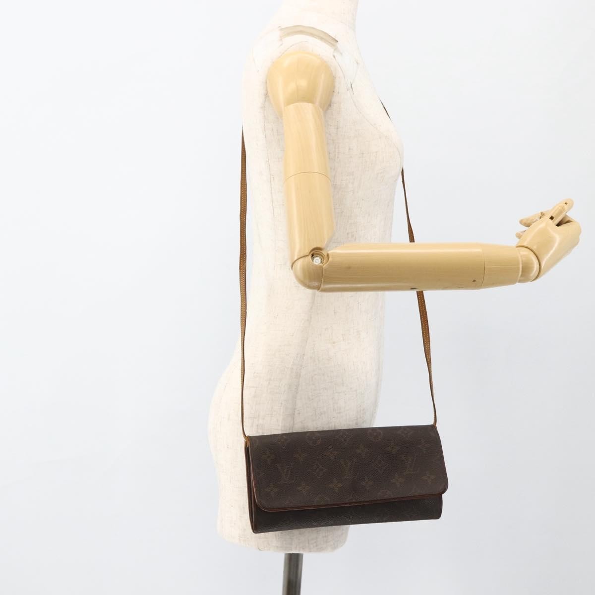 Louis Vuitton LOUIS VUITTON Monogram Pochette Twin GM Shoulder Bag M51852 LV Authentic ka3039
