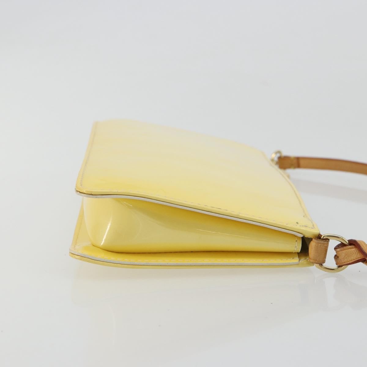 Louis Vuitton LOUIS VUITTON Monogram Vernis Lexington Pouch Beige M91010 LV Authentic mr2421 Bag