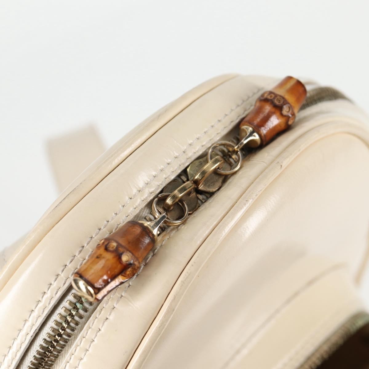 Gucci GUCCI Body Bag Enamel White Gold 003 2113 0027 Authentic bs28429