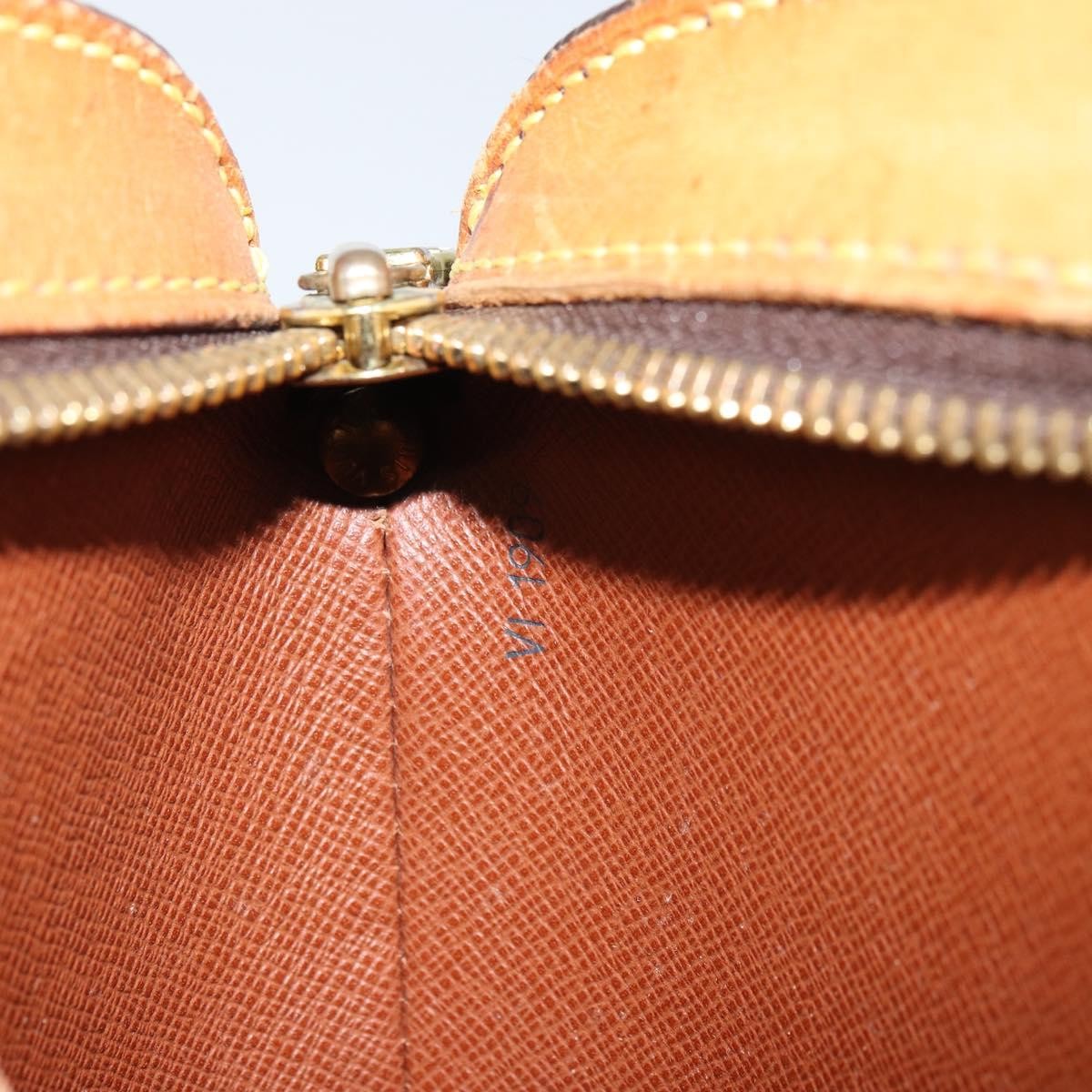 Louis Vuitton LOUIS VUITTON Monogram Drouot Shoulder Shoulder Bag M51290 LV Authentic 161944