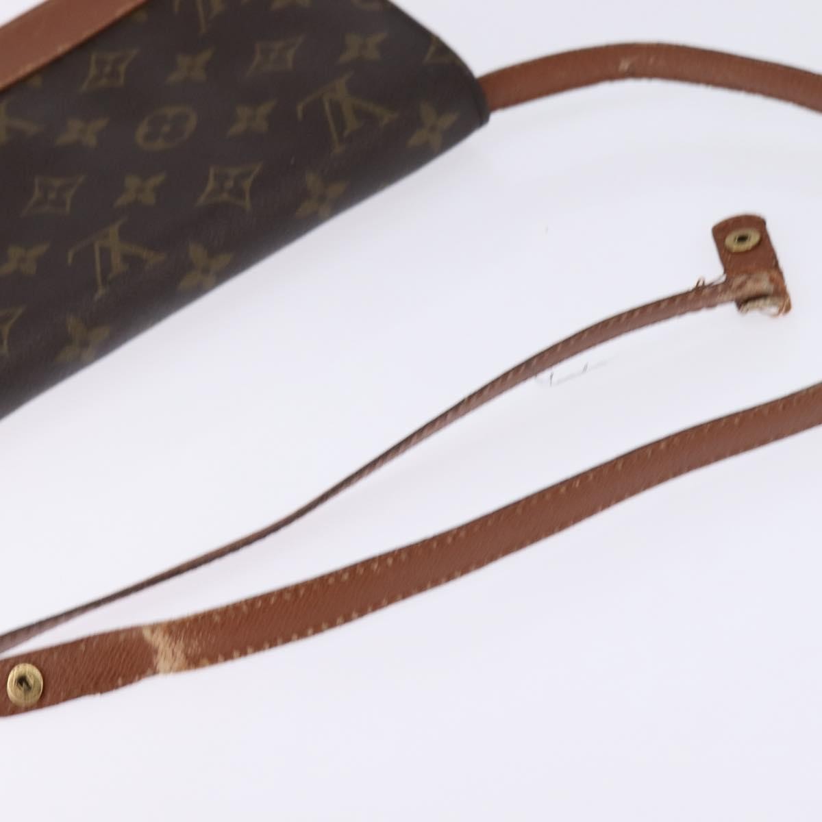 Louis Vuitton LOUIS VUITTON Monogram Bordeaux 27 Shoulder Bag M51797 LV Authentic 143318