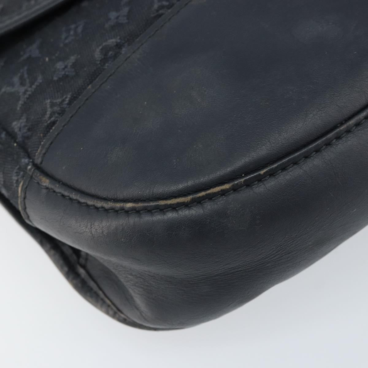 Louis Vuitton LOUIS VUITTON Monogram Mini Belanger Shoulder Bag Black M92672 LV Authentic 172756