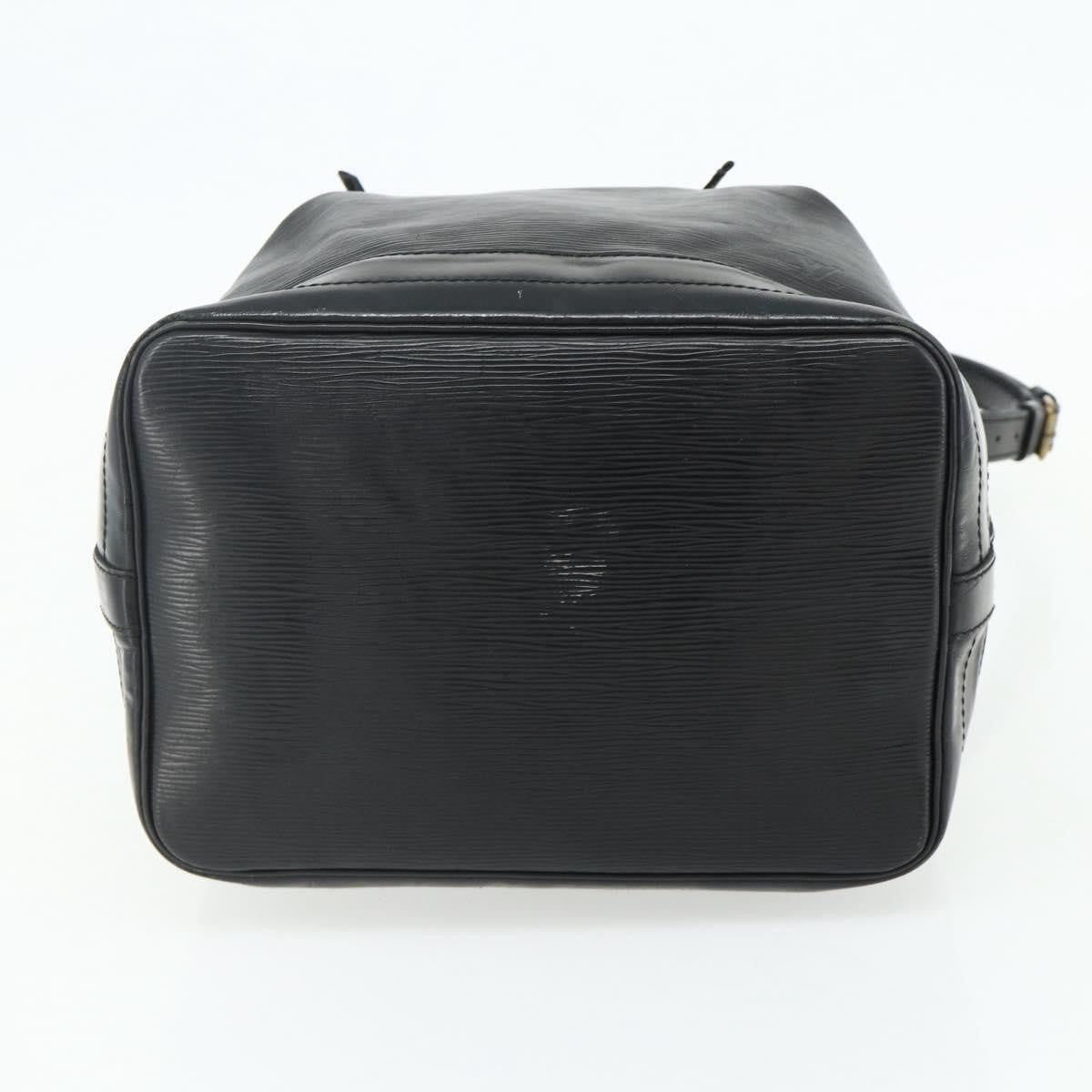 Louis Vuitton LOUIS VUITTON Epi Noe Shoulder Bag Black M44002 LV Authentic ka4110
