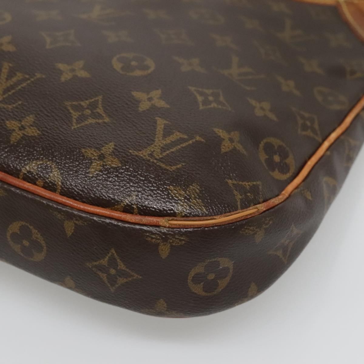 Louis Vuitton LOUIS VUITTON Monogram Odeon PM Shoulder Bag M56390 LV Authentic 142153