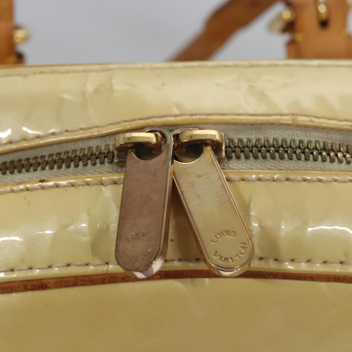 Louis Vuitton LOUIS VUITTON Monogram Vernis Summit Drive Hand Bag Perle M93514 LV Authentic EC278