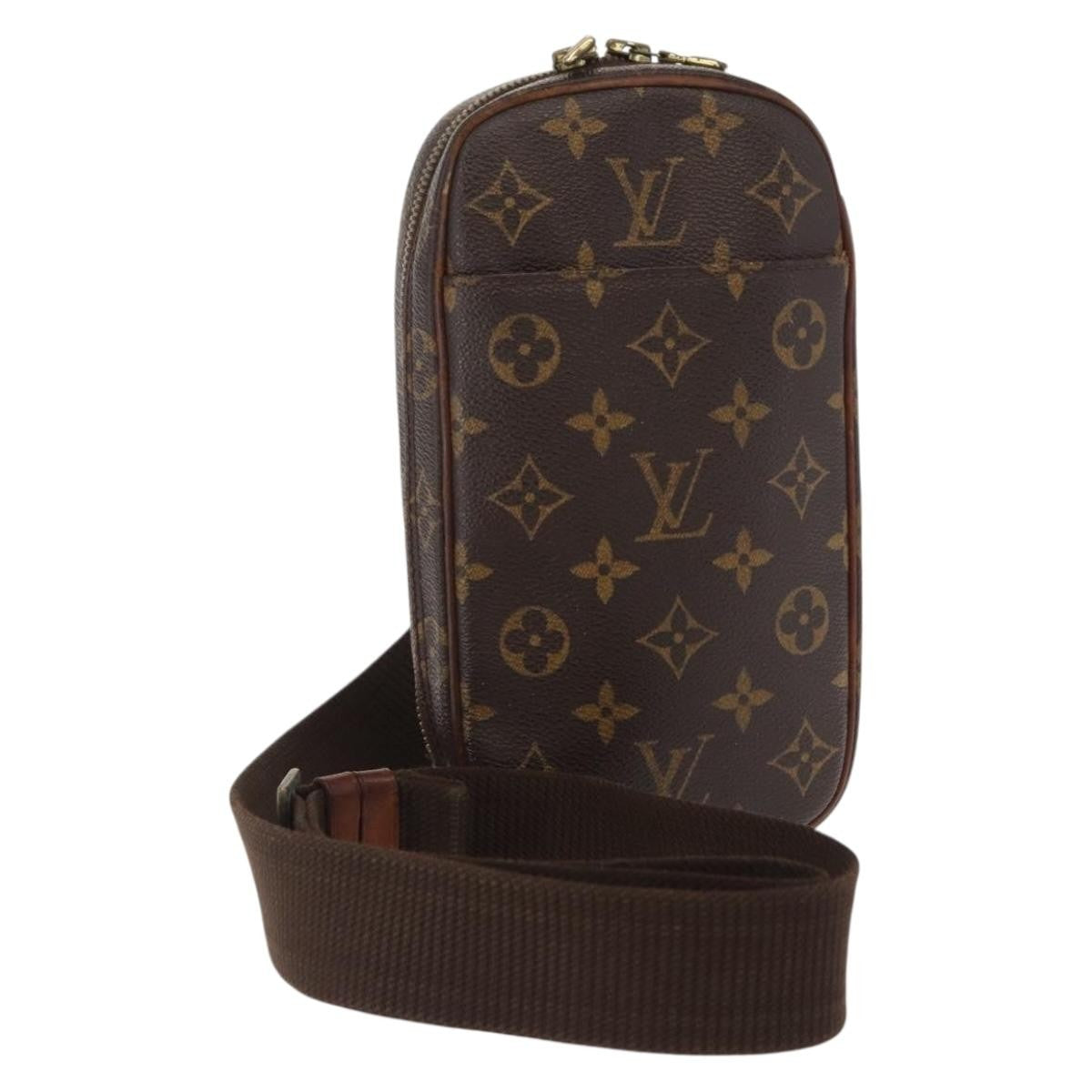 Louis Vuitton LOUIS VUITTON Monogram Pochette Gange Shoulder Bag M51870 LV Authentic 157366