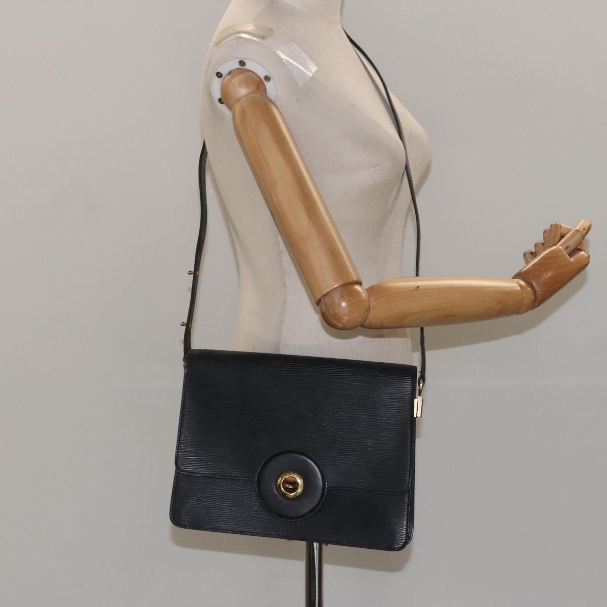 Louis Vuitton LOUIS VUITTON Epi Free Run Shoulder Bag Black M52402 LV Authentic 114385