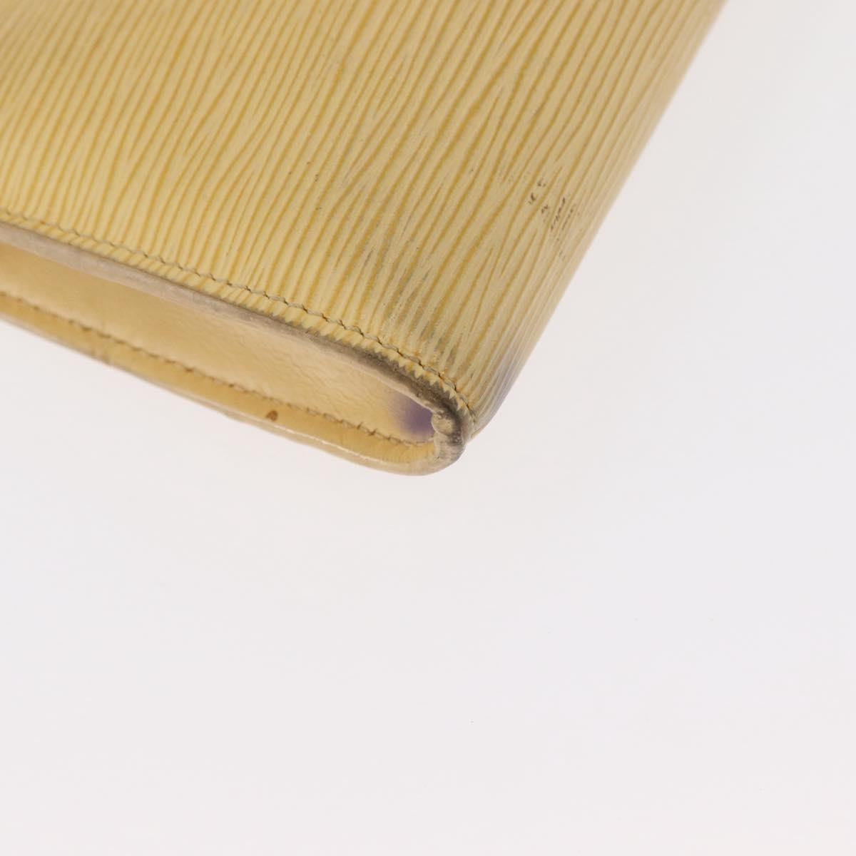 Louis Vuitton LOUIS VUITTON Epi Pochette Accessoires Pouch Vanilla M5294A LV Authentic ka982 Bag