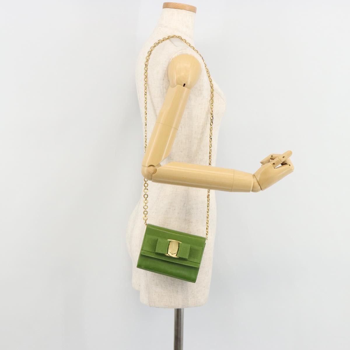 Salvatore Ferragamo Salvatore Ferragamo Vara Ribbon Chain Bag Leather Green Gold Authentic BA12890