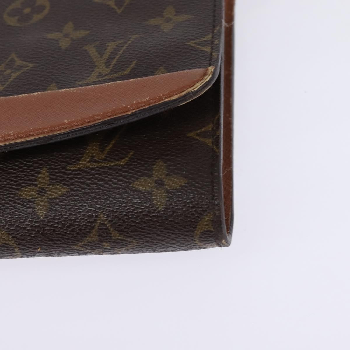 Louis Vuitton LOUIS VUITTON Monogram Bordeaux 27 Shoulder Bag M51797 LV Authentic 143318