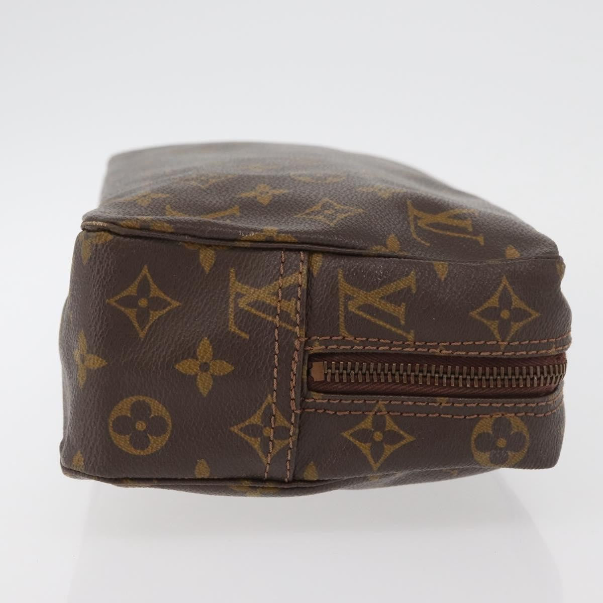 Louis Vuitton LOUIS VUITTON Monogram Trousse Toilette 28 Clutch Bag M47522 LV Authentic YKZ381
