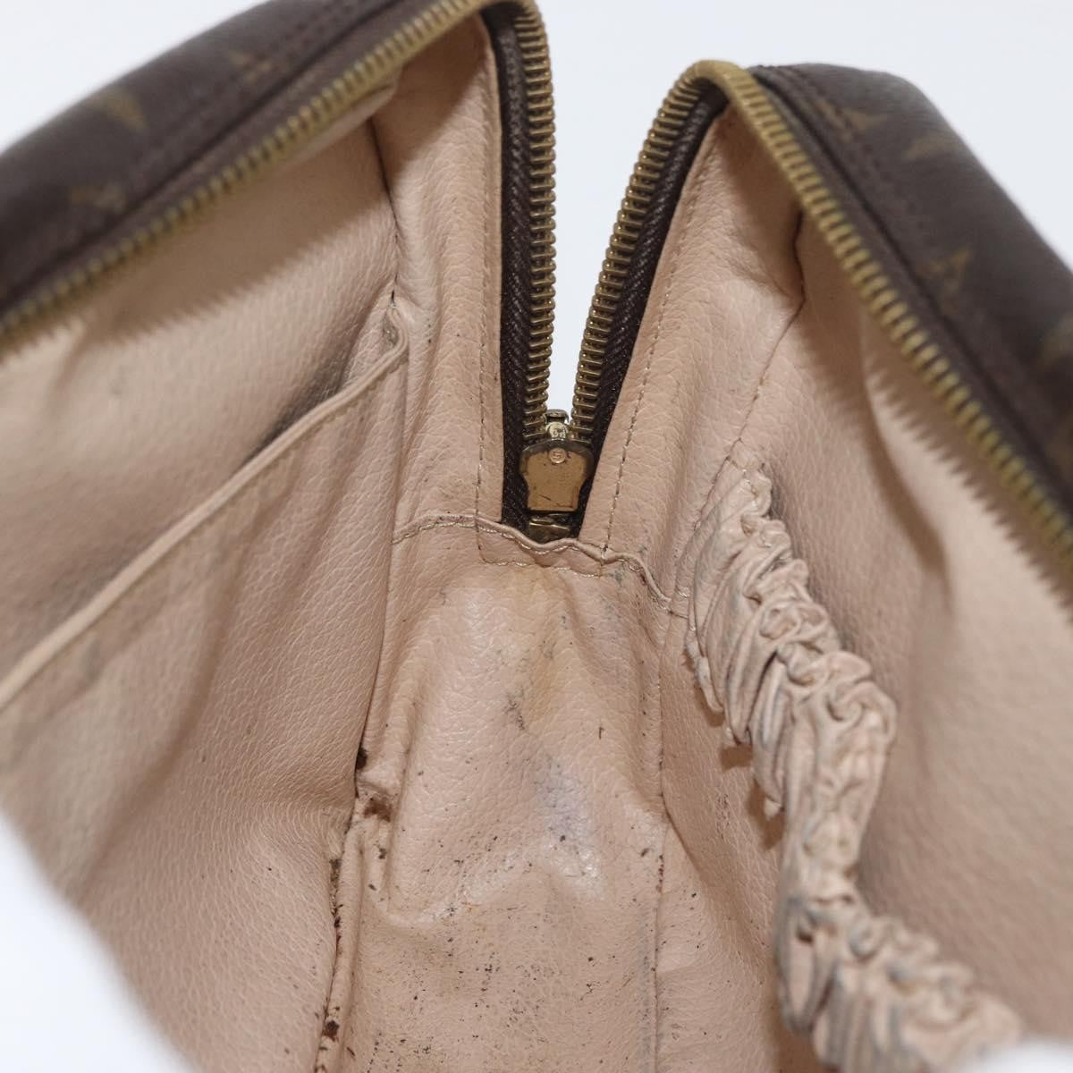 Louis Vuitton LOUIS VUITTON Monogram Trousse Toilette 23 Clutch Bag M47524 LV Authentic 182321