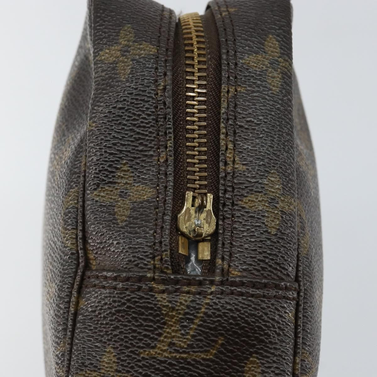 Louis Vuitton LOUIS VUITTON Monogram Trousse Toilette 23 Clutch Bag M47524 LV Authentic 144538