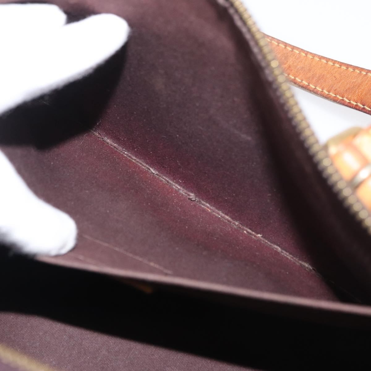 Louis Vuitton LOUIS VUITTON Monogram Vernis Rosewood Avenue Bag Amarante M93510 Authentic 179465