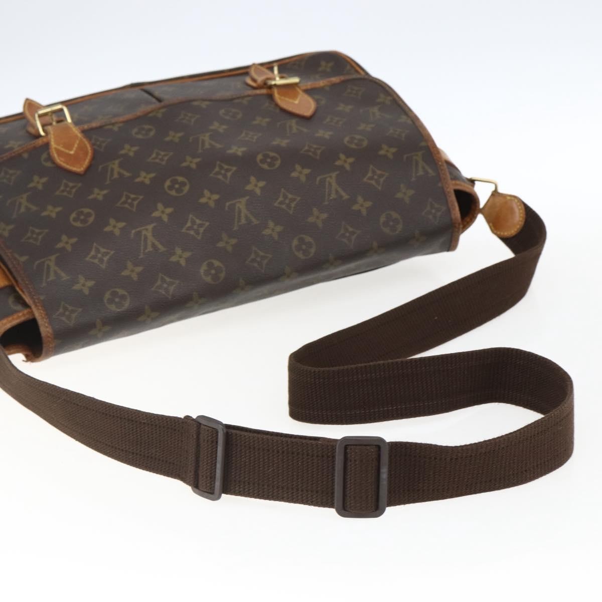 Louis Vuitton LOUIS VUITTON Monogram Gibeciere GM Shoulder Bag M42246 LV Authentic ka2622