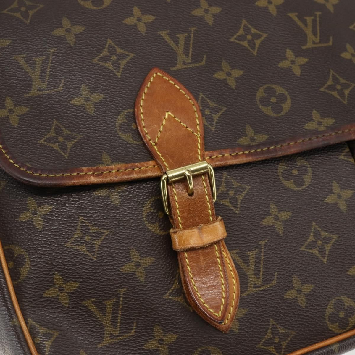Louis Vuitton LOUIS VUITTON Monogram Gibeciere GM Shoulder Bag M42246 LV Authentic ka2622