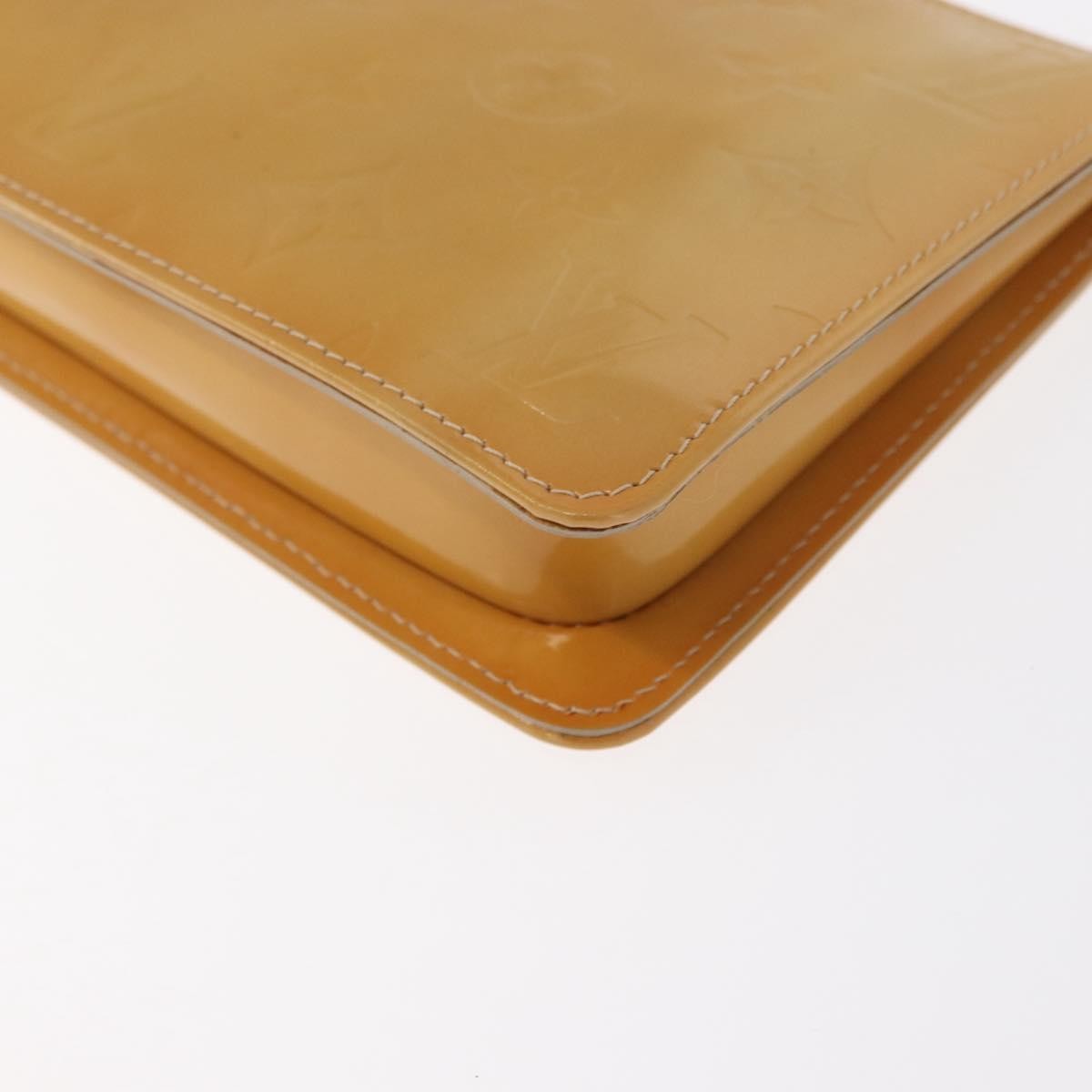 Louis Vuitton LOUIS VUITTON Monogram Vernis Lexington Accessory Pouch Beige M91010 Authentic 162728 Bag