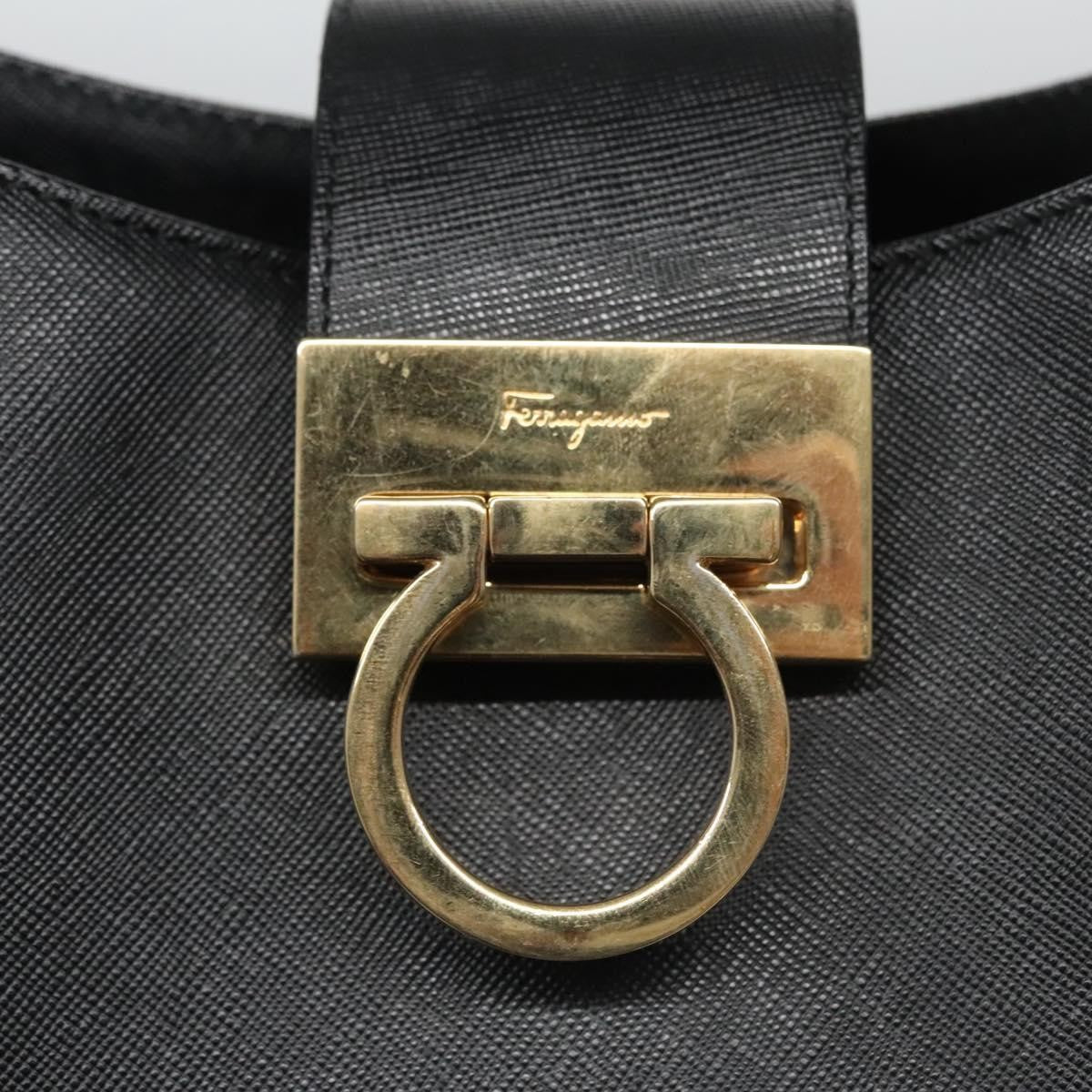 Salvatore Ferragamo Salvatore Ferragamo Gancini Shoulder Bag Leather Black Authentic BD371