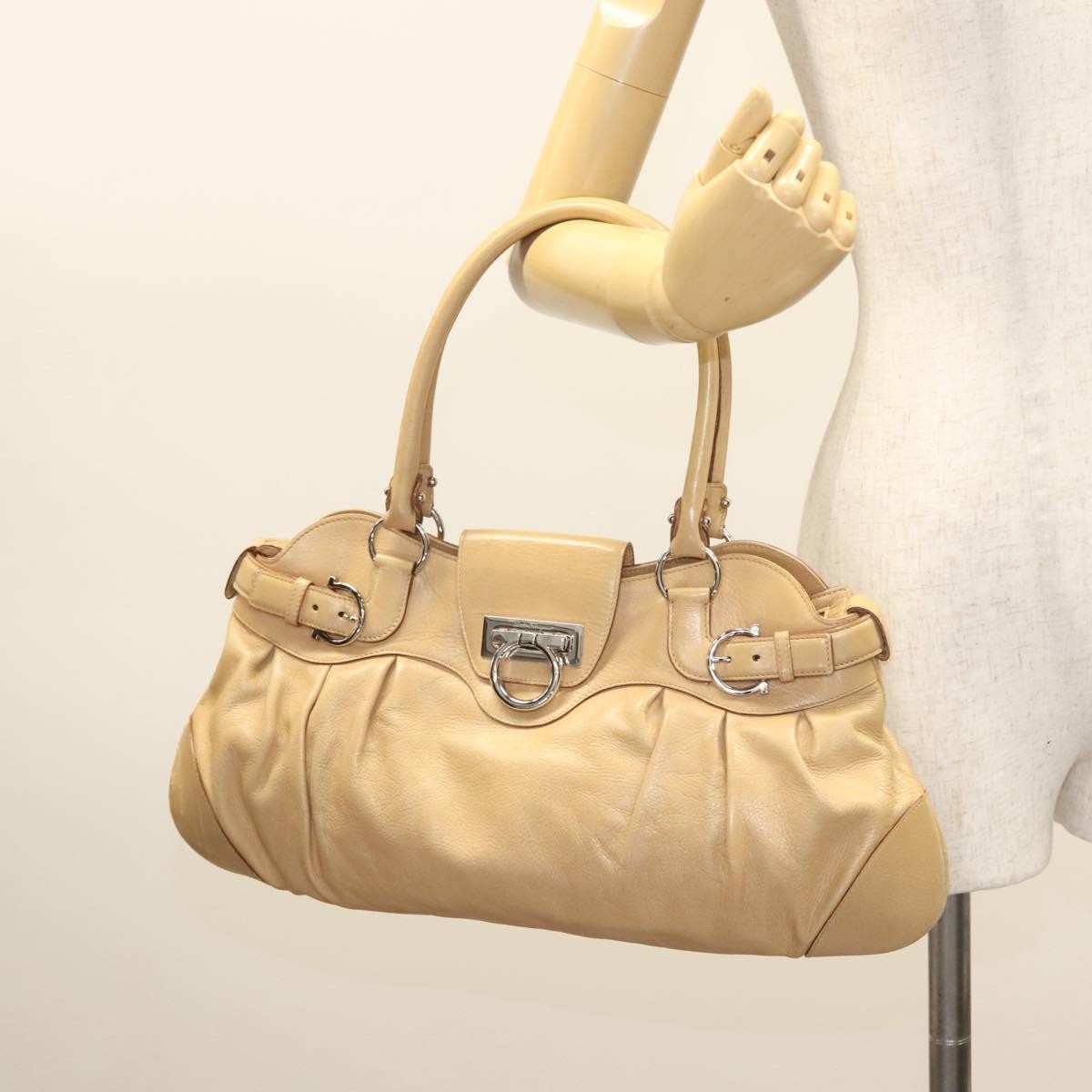 Salvatore Ferragamo Salvatore Ferragamo Gancini Hand Bag Leather Beige Silver Authentic 126621