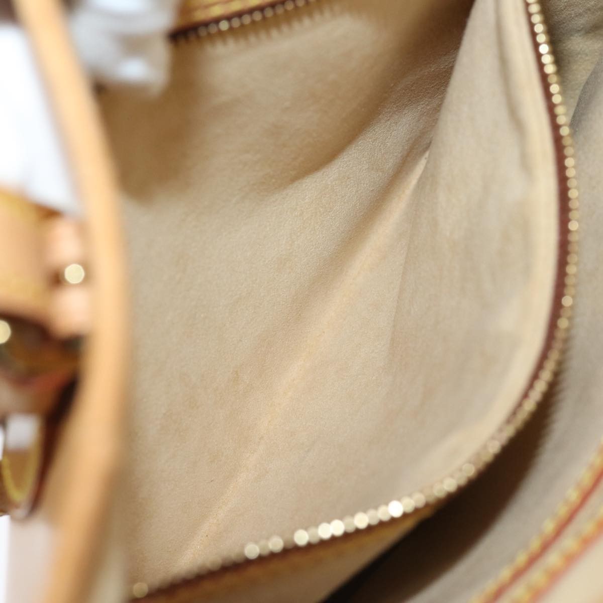 Louis Vuitton LOUIS VUITTON Nomad leather Bucket PM Shoulder Bag Beige M85001 LV Authentic 80351