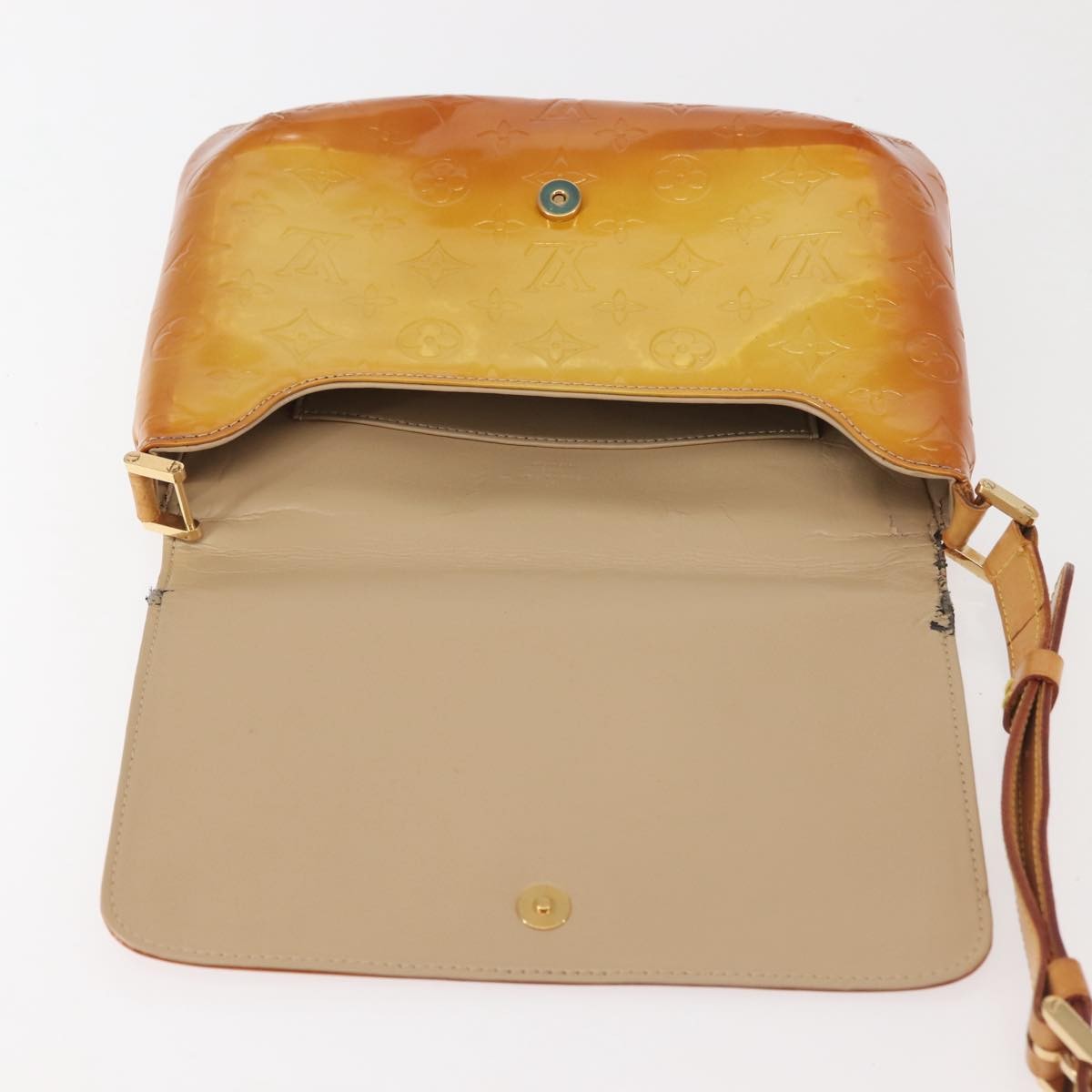 Louis Vuitton LOUIS VUITTON Monogram Vernis Thompson Street Bag Beige M91301 LV Authentic 128772
