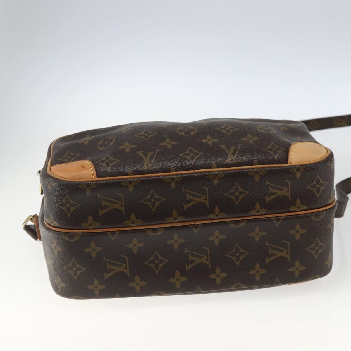Louis Vuitton LOUIS VUITTON Monogram Nile Shoulder Bag M45244 LV Authentic 165513