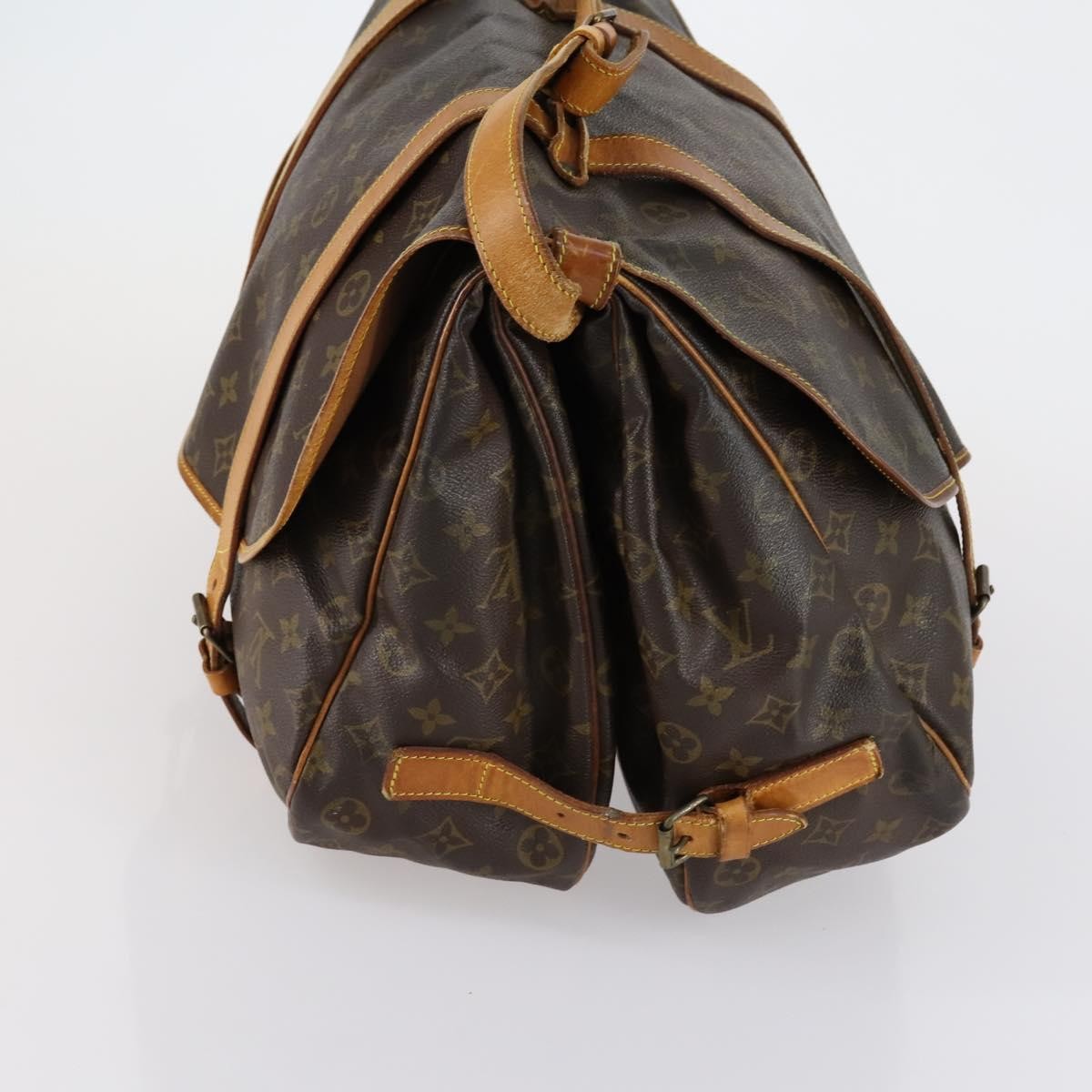Louis Vuitton LOUIS VUITTON Monogram Saumur 43 Shoulder Bag M42252 LV Authentic BA7621