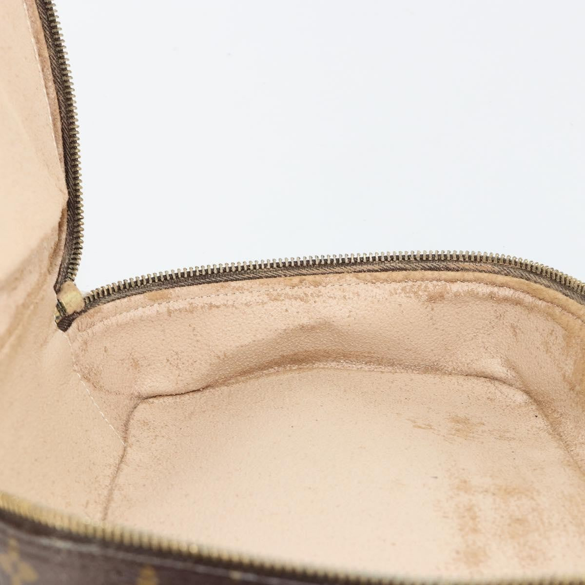Louis Vuitton LOUIS VUITTON Monogram Trousse Boite Cosmetic Pouch M47640 LV Authentic 180761 Bag