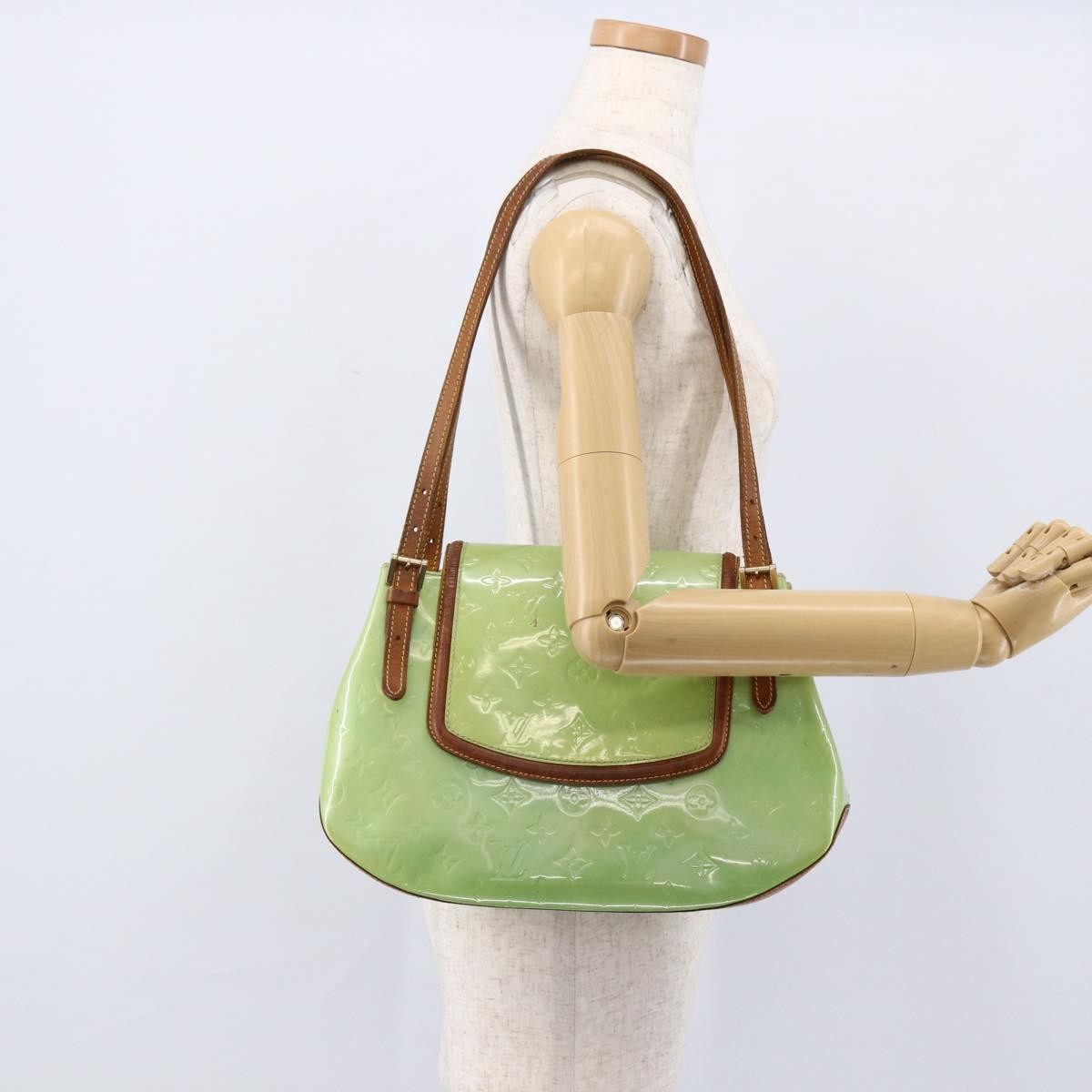 Louis Vuitton LOUIS VUITTON Vernis Biscayne Bay GM Shoulder Bag Peppermint M91285 Authentic LNZ031