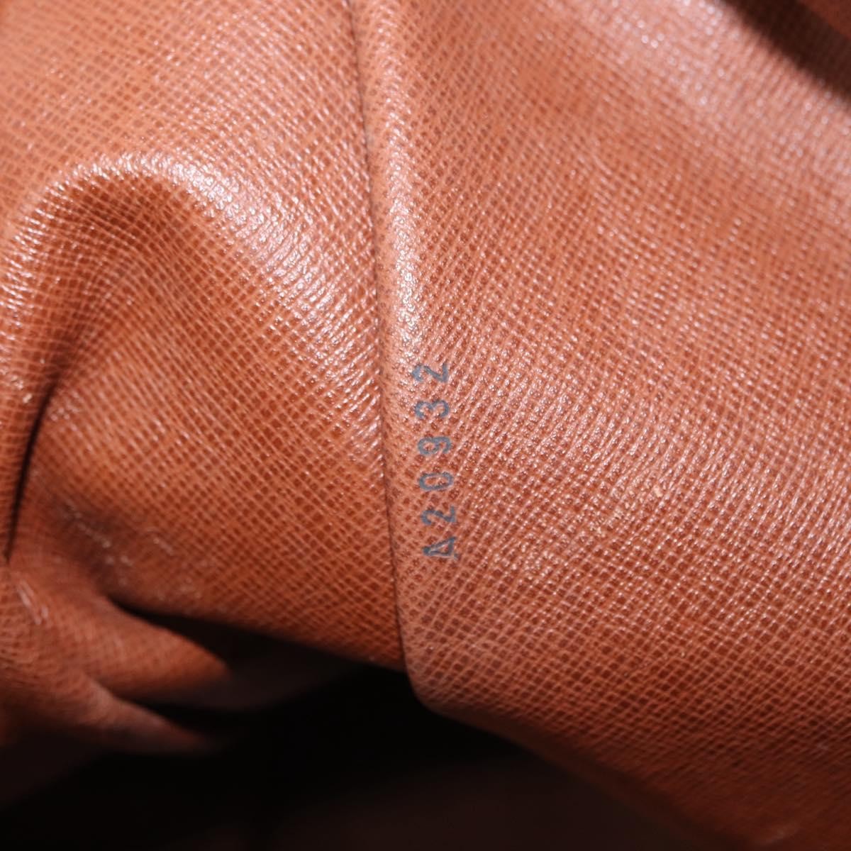 Louis Vuitton LOUIS VUITTON Monogram Boulogne 35 Shoulder Bag M51260 LV Authentic bs32012