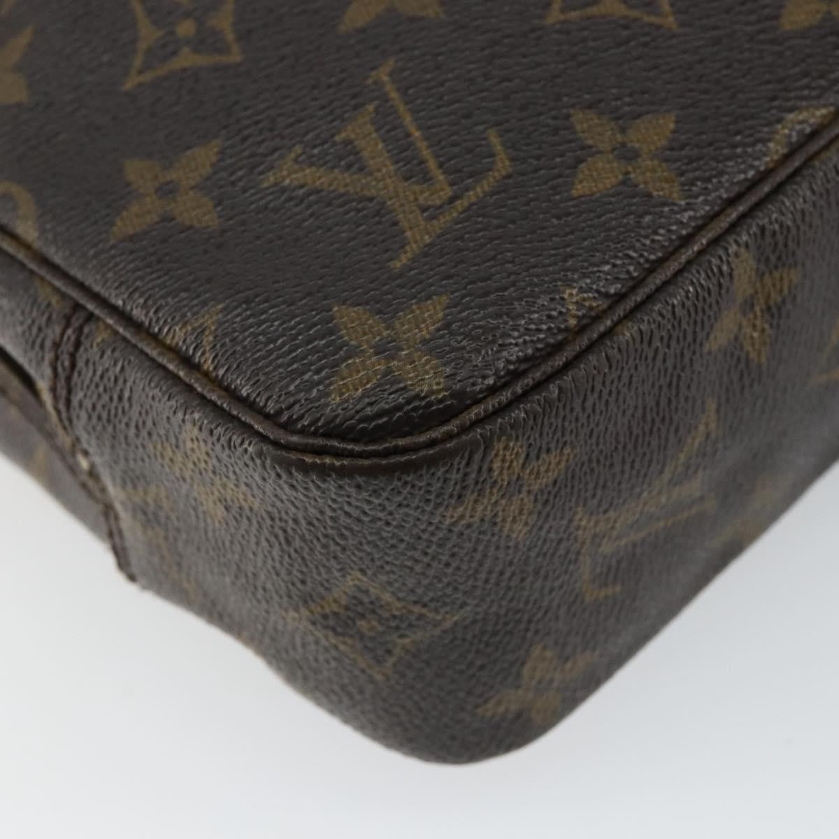 Louis Vuitton LOUIS VUITTON Monogram Trousse Toilette 23 Clutch Bag M47524 LV Authentic 144538