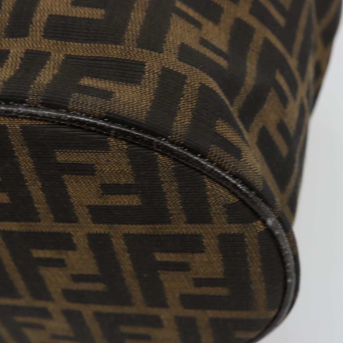 Fendi FENDI Zucca Canvas Vanity Hand Bag Black Brown Authentic 180329